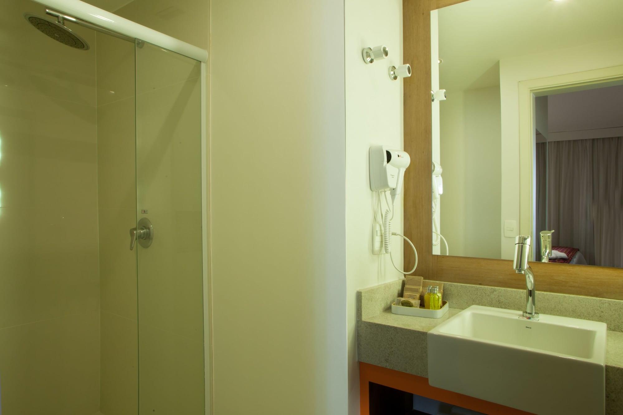 Quality Suites Alphaville Barueri Eksteriør billede